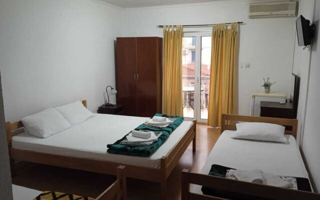 Luka Hotel Apart