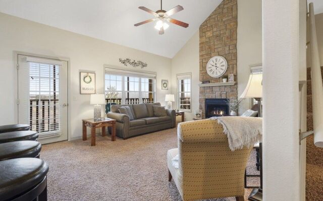 The Gathering Place - Minutes to 61-acre Theme Park