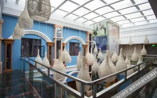 Shangshan He Li Yunqi HotSpring Hotel