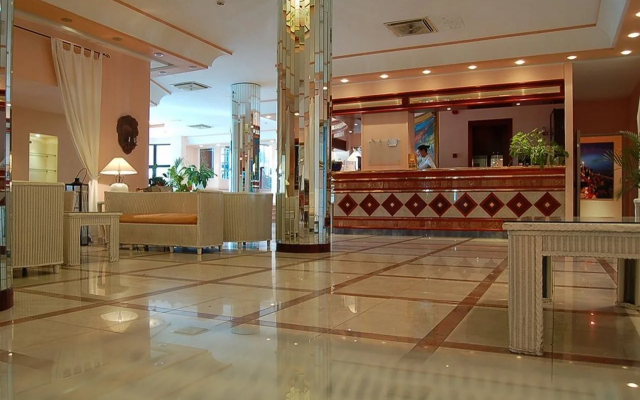 Hotel Kalura
