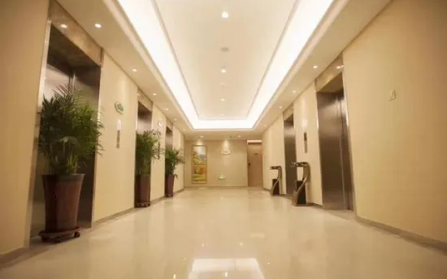 Vienna International Hotel (Inner Mongolia Baotou Zhengxiang International Store) – Hotel Rooms – Baotou