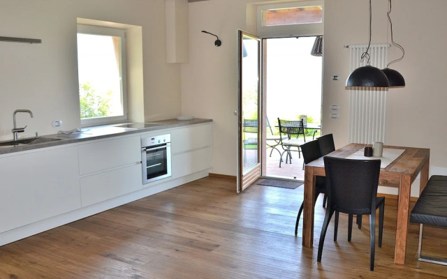 Villa il Cerro With Lake View