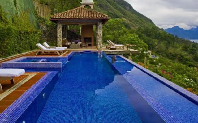 Hotel Casa Palopo