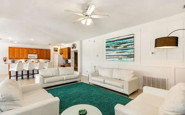 Lakeside Landing 6 Bedrooms