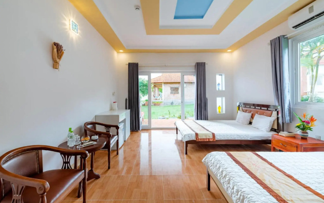 Vung Bau Resort