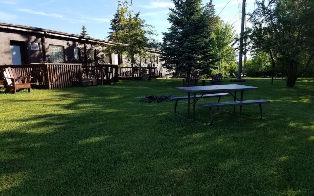 The Willard Munger Inn