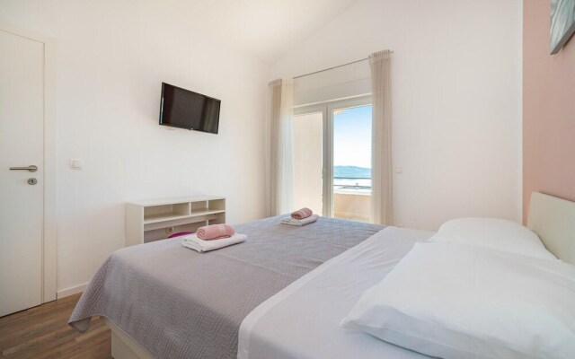 Stunning Home in Posedarje With 4 Bedrooms, Wifi and Outdoor Swimming Pool