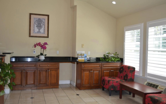 Fairview Inn and Suites