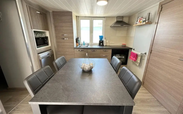 Charming Chalet With Garden