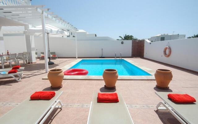 Angelica Lvc196693 In Costa Teguise