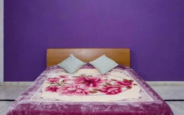 Pink City Home Stay