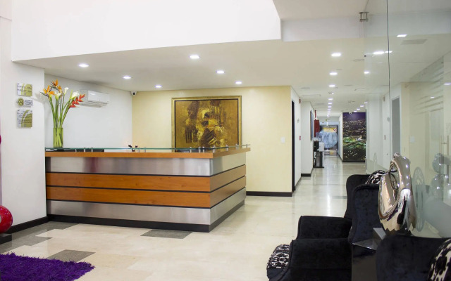 Hotel Lleras 10