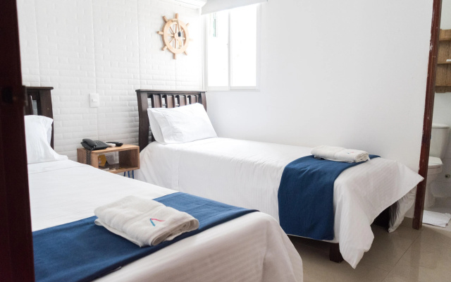 Hotel Aquarius by DOT Light