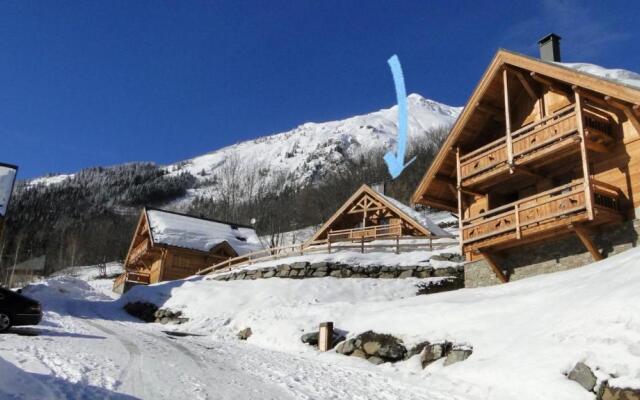 Chalet Skidh - 10 personnes - emplacement idéal au centre de Vaujany
