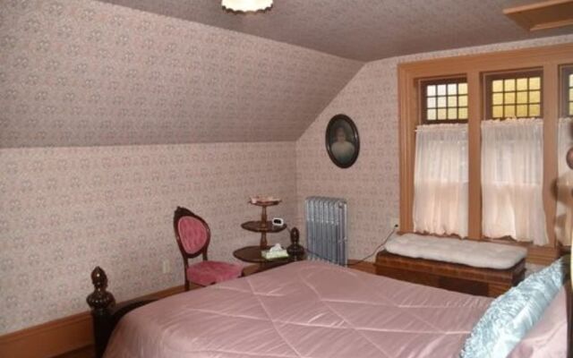 Charles Nelson Schmick House