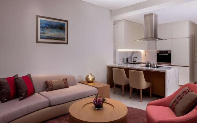 Hilton Dubai Creek Hotel & Residences