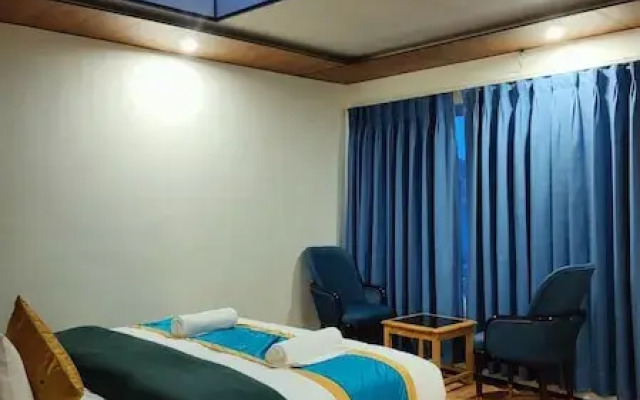 Grand Retreat