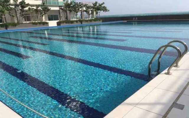 Dcarlton Seaview Residensi By Heyday