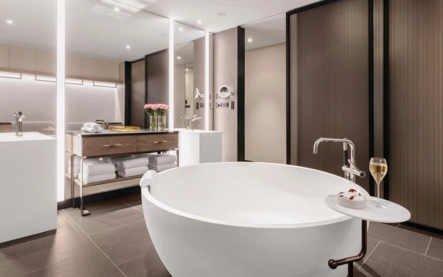 The Langham, Gold Coast and Jewel Residences