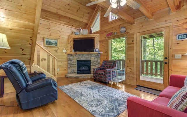 Macys Hideaway by Jackson Mountain Rentals