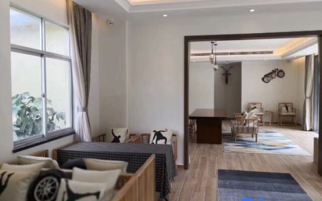 Zhongshan Quanlin Daray Sports Hotel