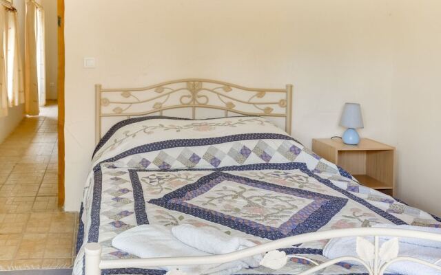 Secluded Holiday Home in Lacapelle-biron With Swimming Pool