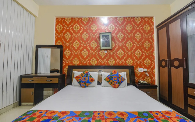 Fabhotel Maadhavam Residence