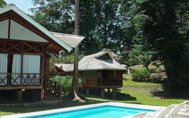 La Magia Bungalows