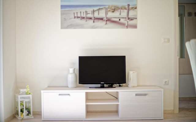 Apartment Hennion / Two Bedrooms A1 Leona