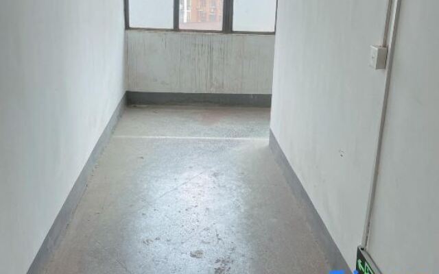 Chuxing Chain Hotel (Jingzhou Jinlong Road Ruijia)