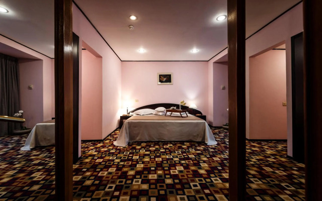 Hotel Mara