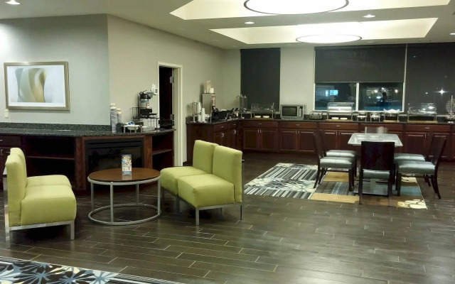 Best Western Plus Boardman Inn & Suites