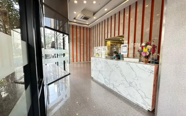 O2 luxury hotel