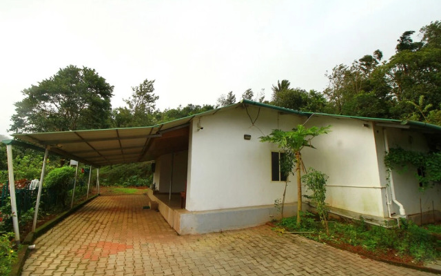 OYO 15200 Home Cozy Stay Hill Top Madikeri