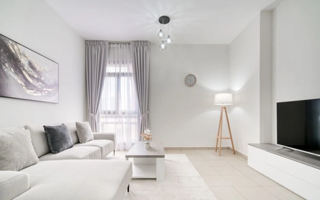 KOHH - 1BR in Oasis Residence 4