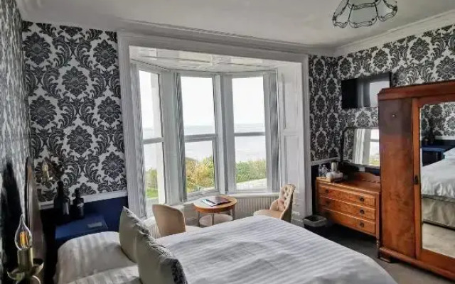 Westcliff hotel