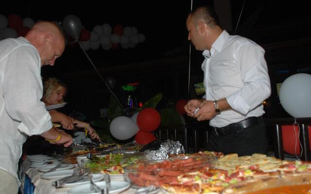 Hisar Holiday Club
