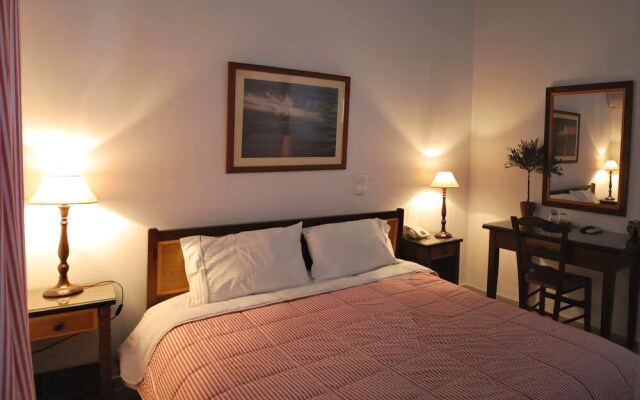 Hotel Anthousa