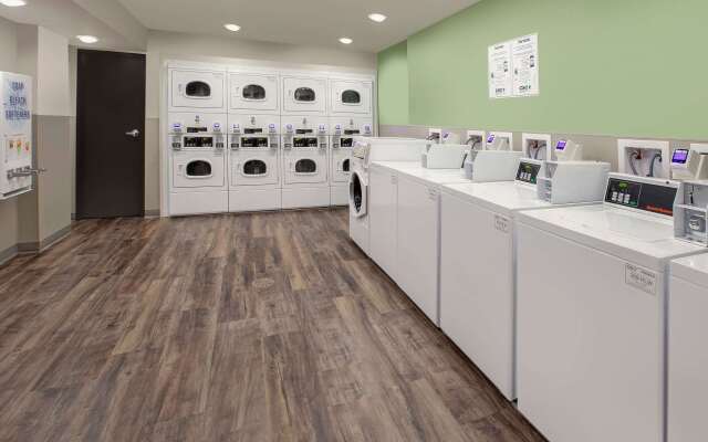 WoodSpring Suites Washington DC Northeast Greenbelt