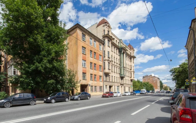 Меблированные комнаты В гостях у Люси