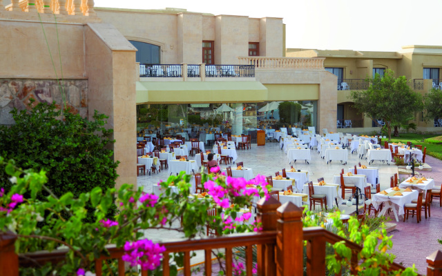 Three Corners Fayrouz Plaza Beach Resort