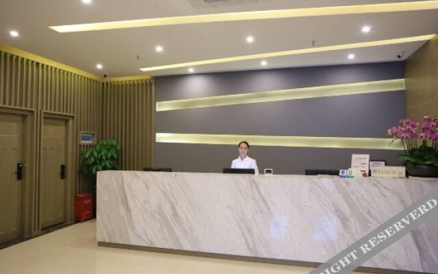 Shenzhen Yayuan Port Hotel