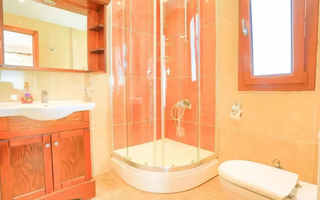 Villa Eos in Kalkan With 3 Bedrooms and 4 Bathrooms