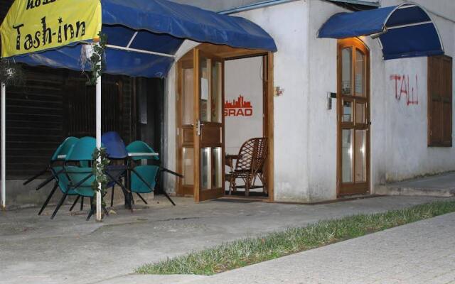Tash Inn Hostel