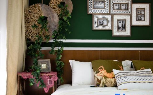 If House (Guangzhou Zhujiang New Town)