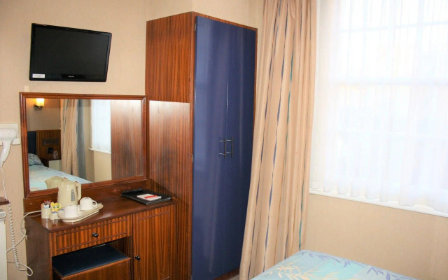 Mitre House Hotel