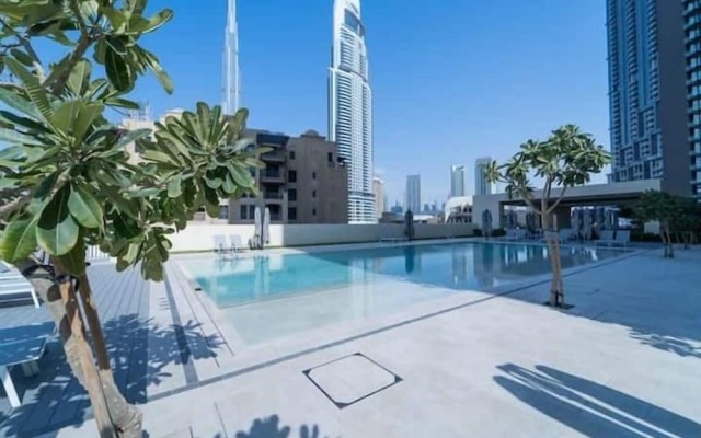 Vogue Downtown - Burj Royale