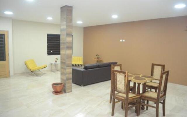 El Suto Aparthotel