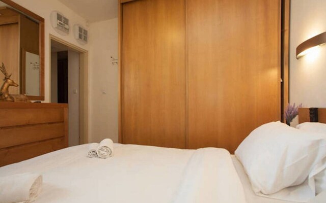 Cosy 1BR near Beach by FeelHome