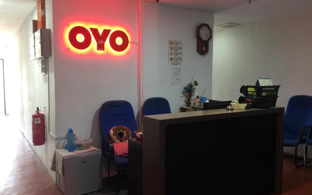 OYO 89671 Changlun Star Motel